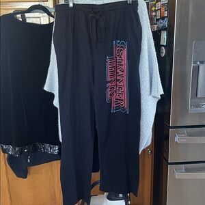 Stranger Things Netflix Women Large Sleep Pants